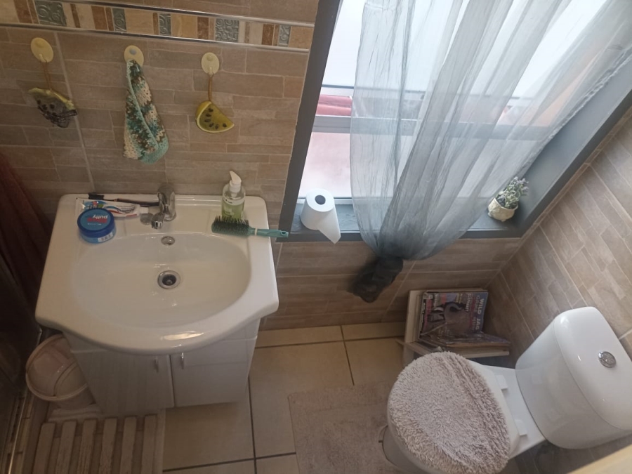 4 Bedroom Property for Sale in Heiderand Western Cape
